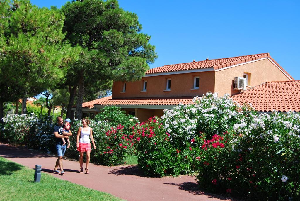 Lagrange Grand Bleu Vacances - Residence Le Mas De Torreilles Eksteriør bilde