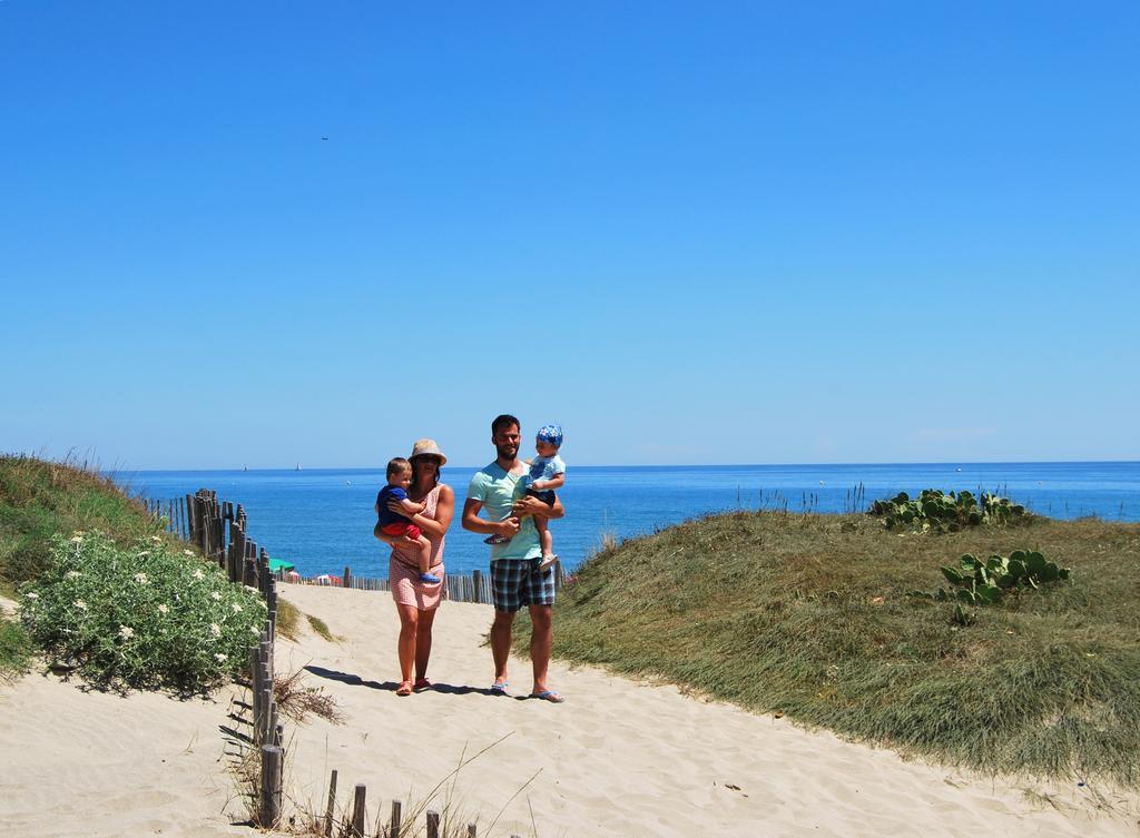 Lagrange Grand Bleu Vacances - Residence Le Mas De Torreilles Eksteriør bilde