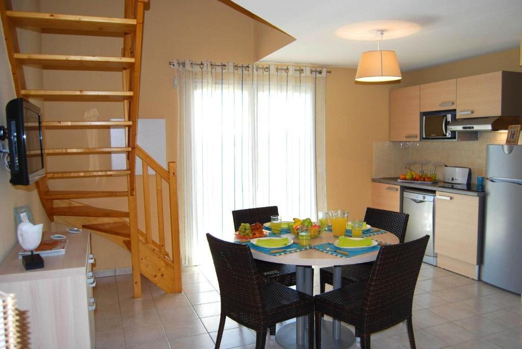 Lagrange Grand Bleu Vacances - Residence Le Mas De Torreilles Rom bilde